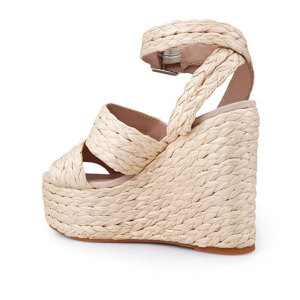 Gabbie - Image 11