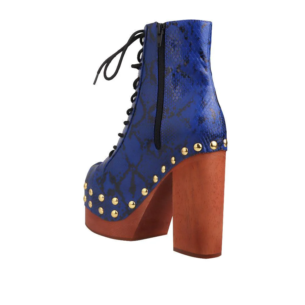 Janice - Image 19