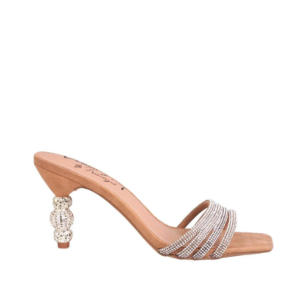 Haute - Image 18